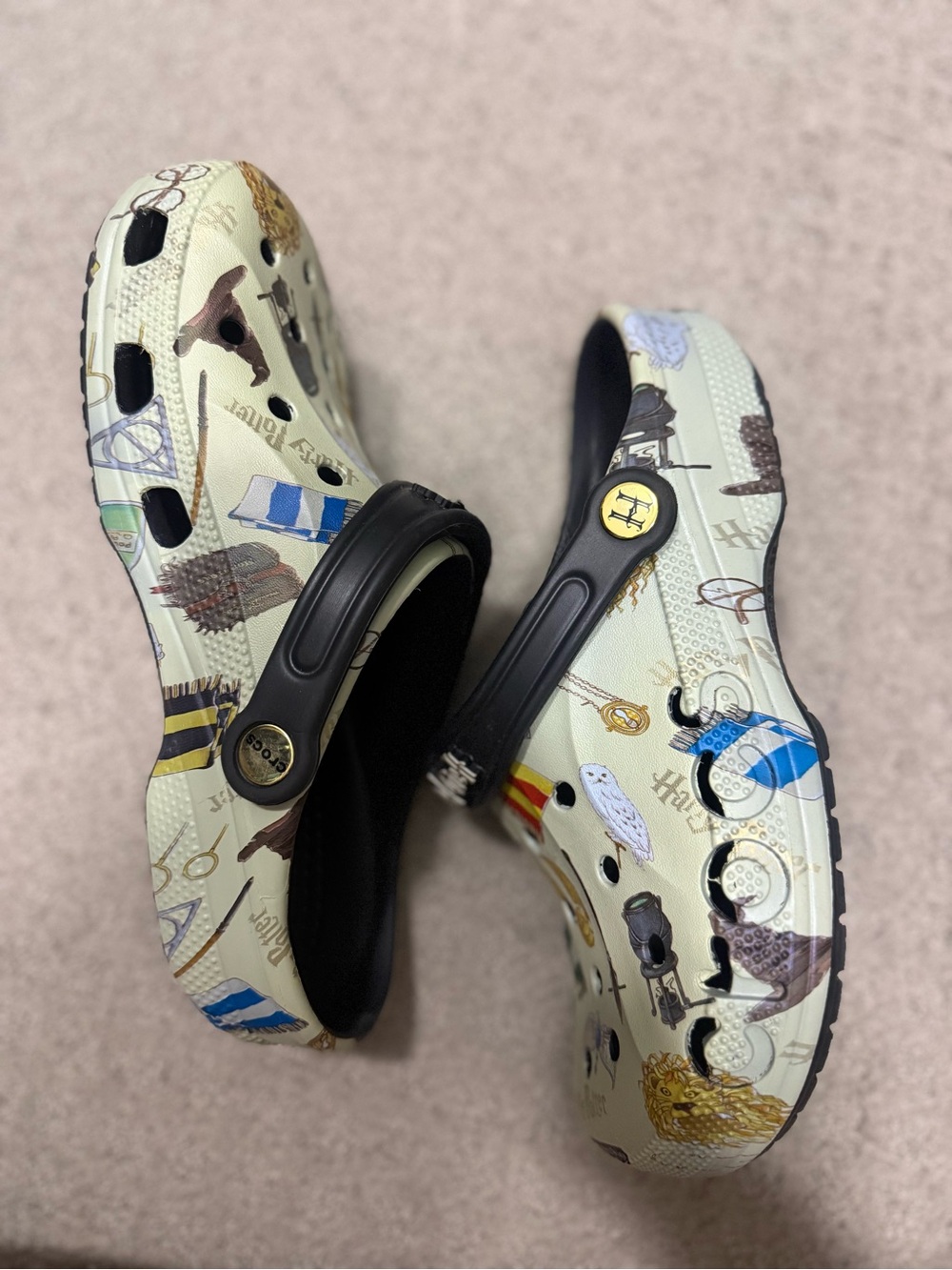 Harry Potter Icons Crocs Womens Size 9 - Picture 3 of 3